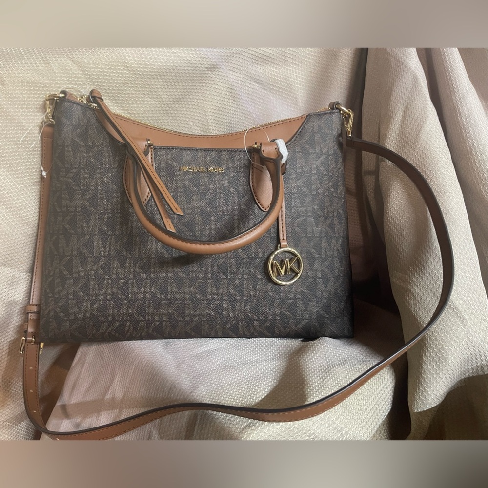 Michael Kors Austen satchel